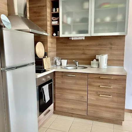 Apartment в комплекс свети никола плаж градина Tschernomorez