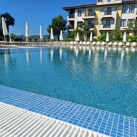 Apartment апартамент в комплекс свети никола плаж градина Chernomorets